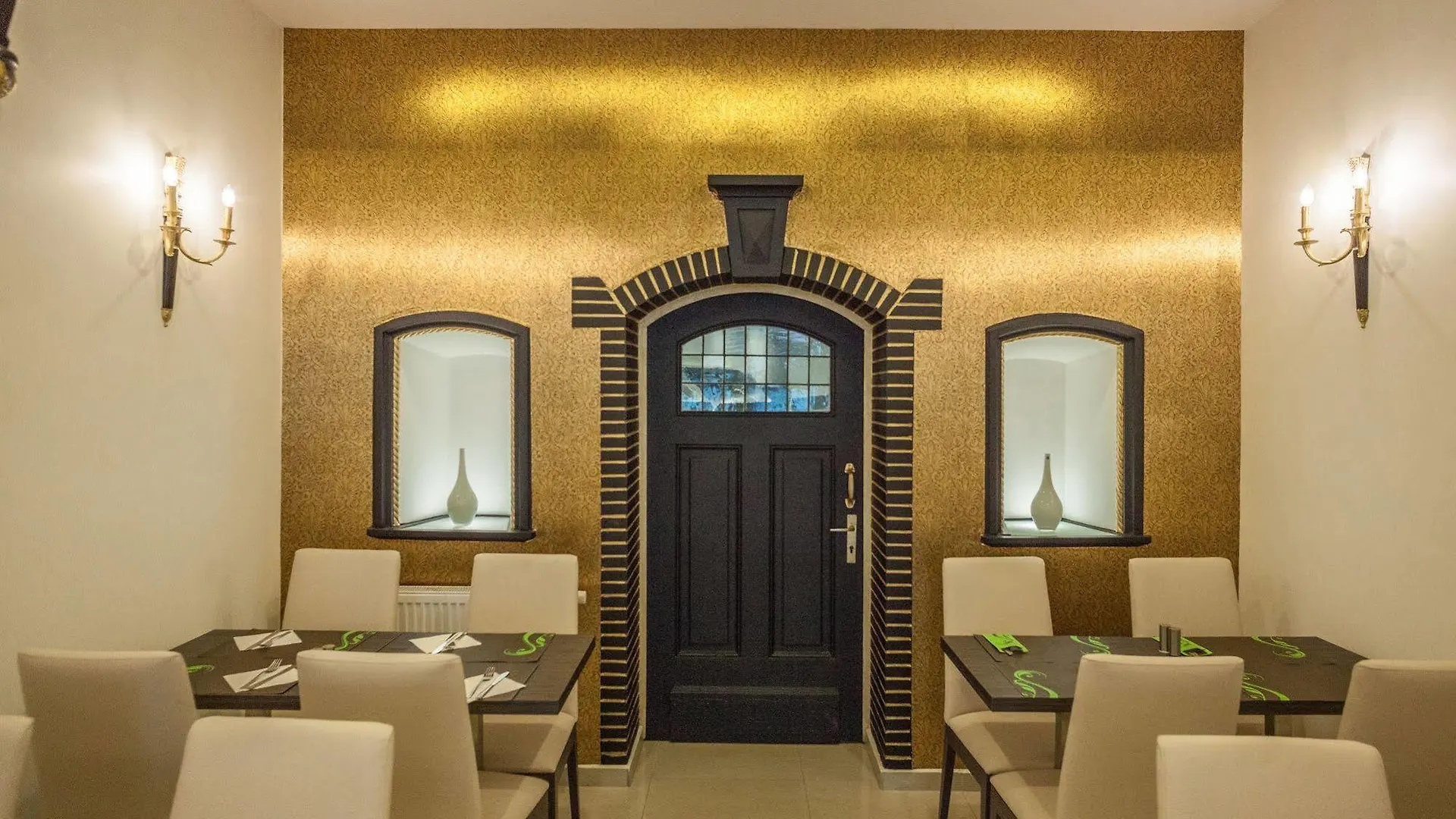 Dansaert Hotel Brüksel Belçika
